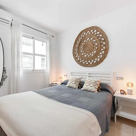 Sunlit Apartment Casa Bonita With Free Parking Malaga Exterior photo