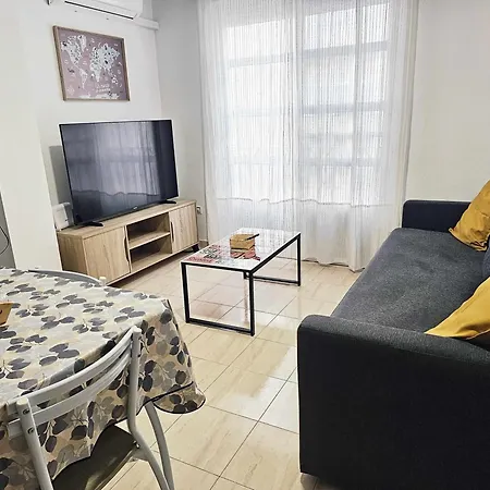 Sunlit Apartment Casa Bonita With Free Parking Malaga Exterior photo